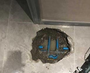 崇明阳台漏水维修公司分享下暖气管道漏水的原因有哪些